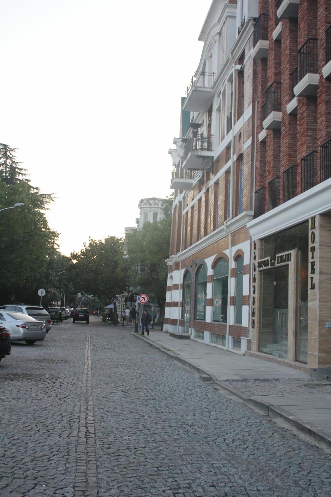 Melini Boutique Hotel 바투미 외부 사진