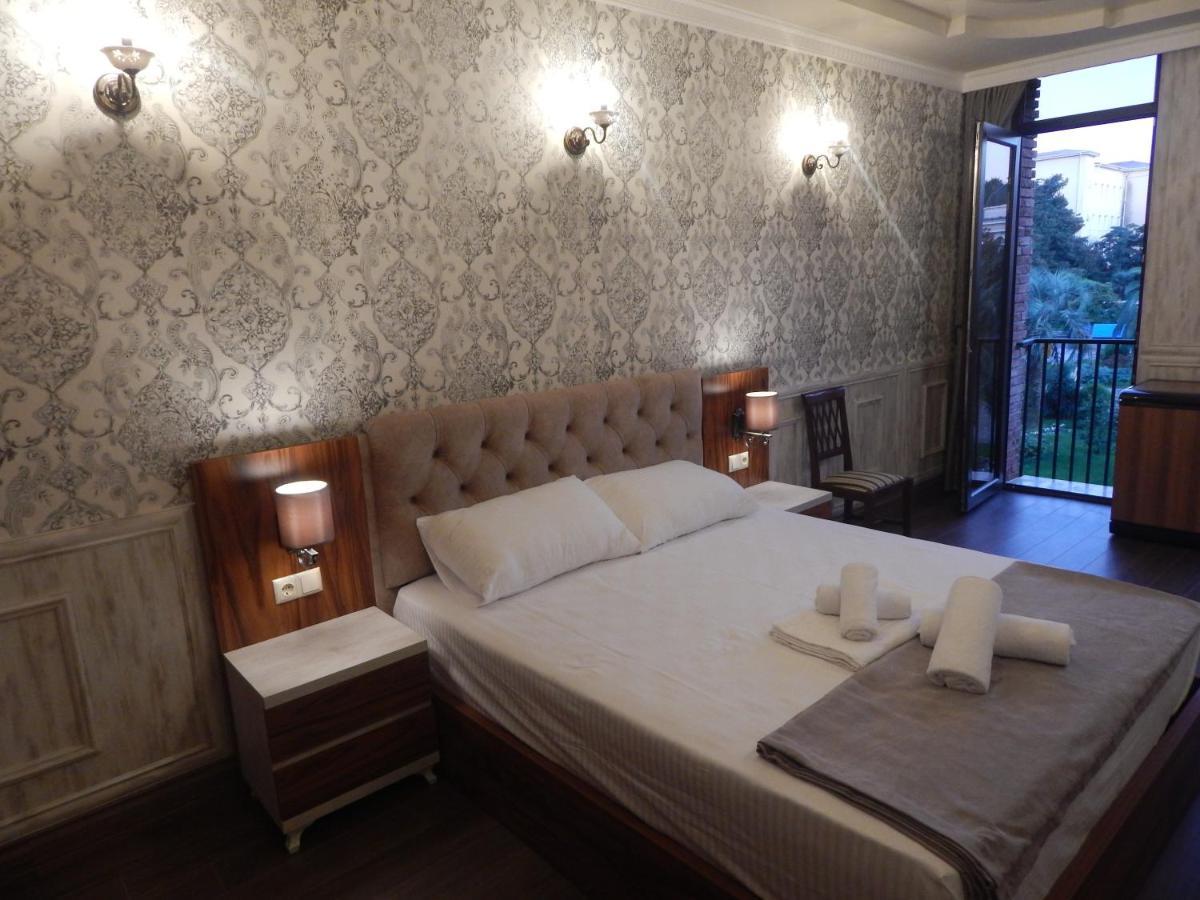 Melini Boutique Hotel 바투미 외부 사진
